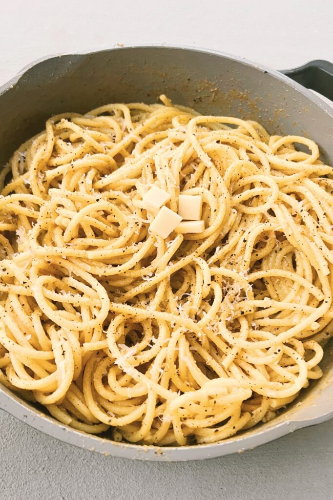 Vegan Cacio e Pepe Pan