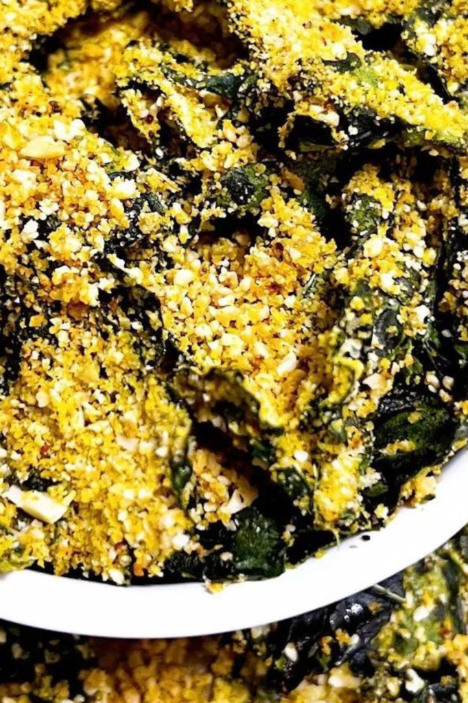 Cheesy Vegan Kale Chips