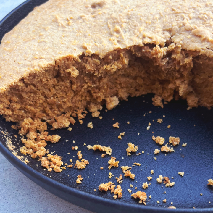 Vegan Skillet Cornbread